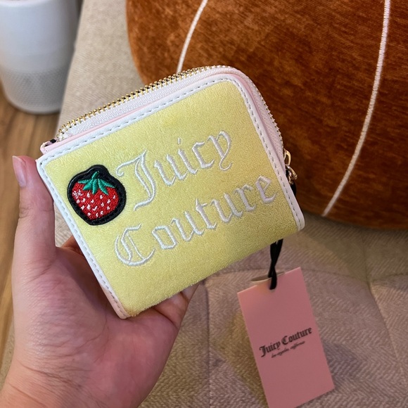 NWT Juicy Couture Yellow Strawberry Wallet ๐ - Picture 1 of 5